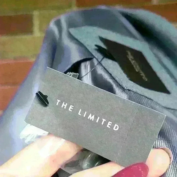 The limited collection gray blazer size 0 - Picture 13 of 16